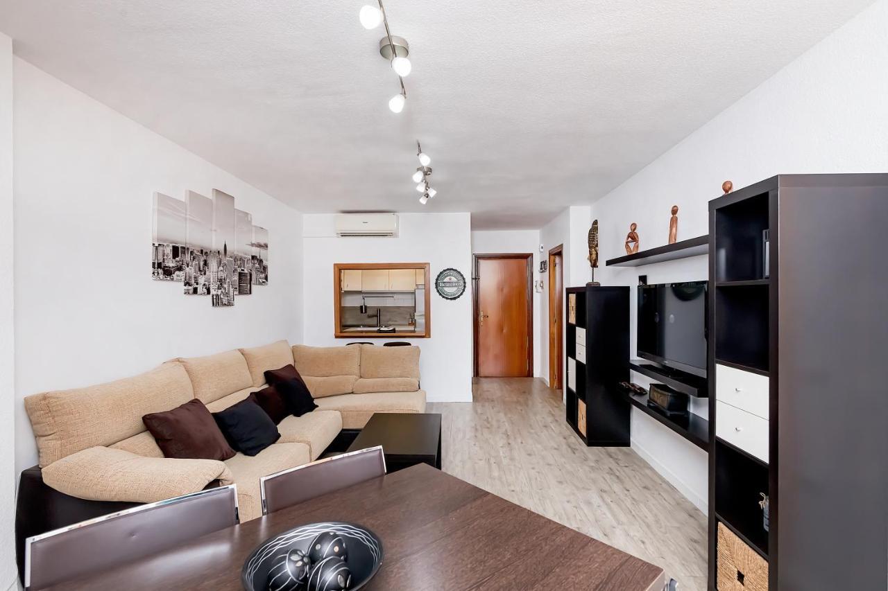 Bhost - Roca Castle Apartment Torremolinos Exterior photo