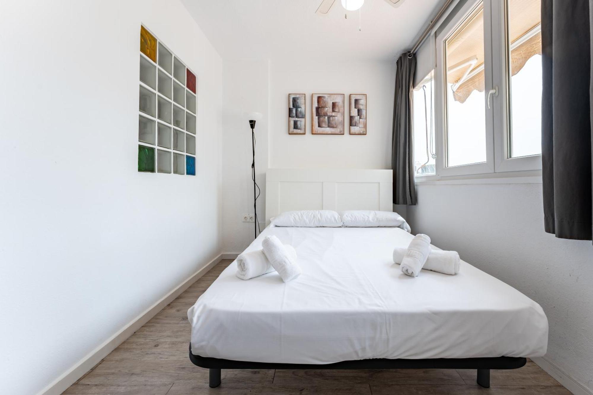 Bhost - Roca Castle Apartment Torremolinos Exterior photo